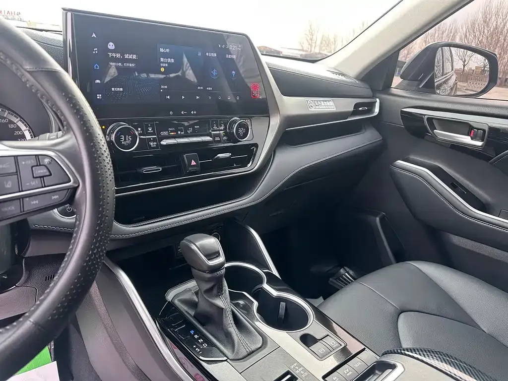 Toyota Highlander 2023 из CN, фото 9