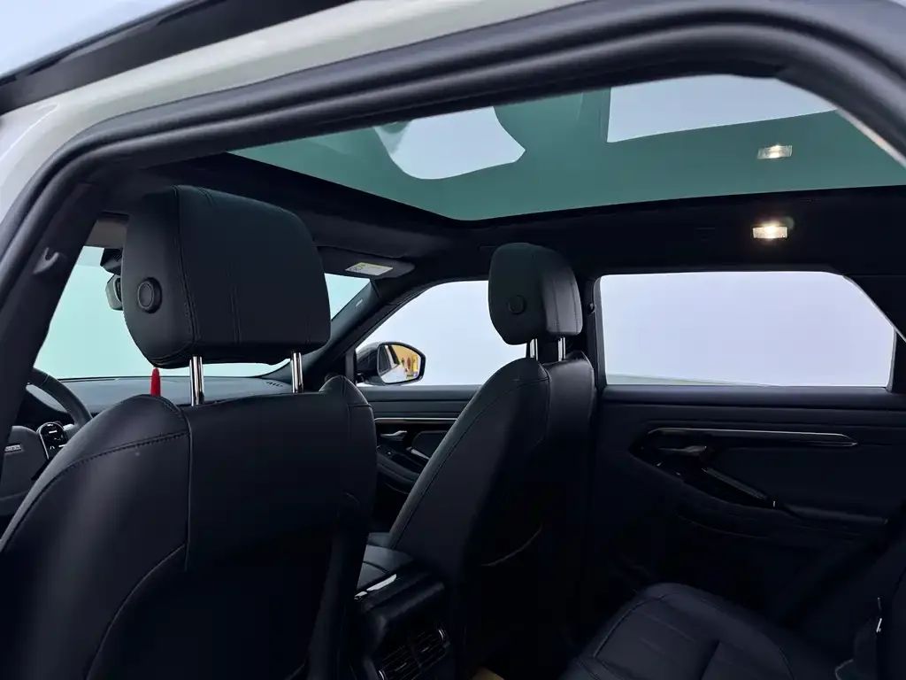 Land Rover Evoque — фото 10