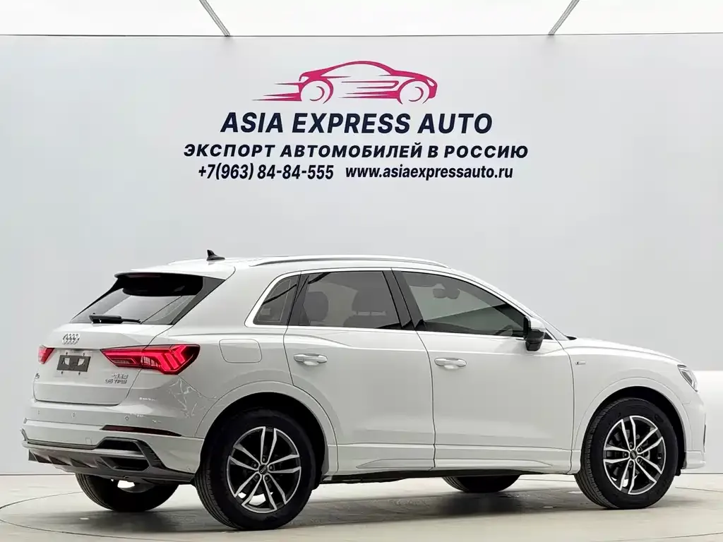 Audi Q3 — фото 10
