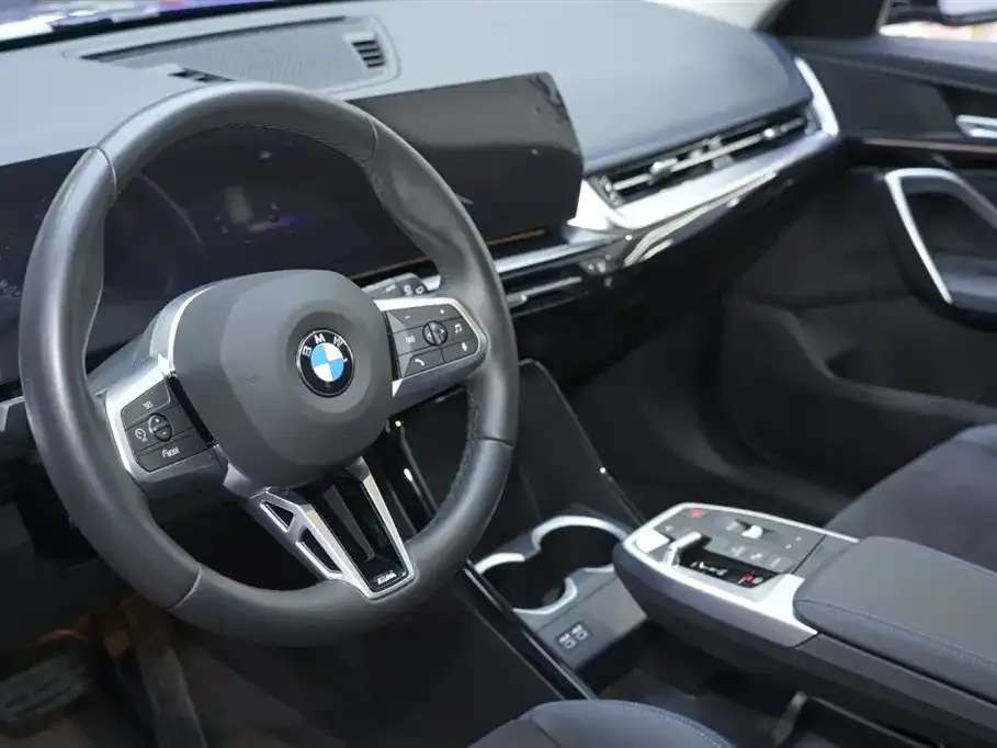 BMW X1 2025 из CN, фото 6
