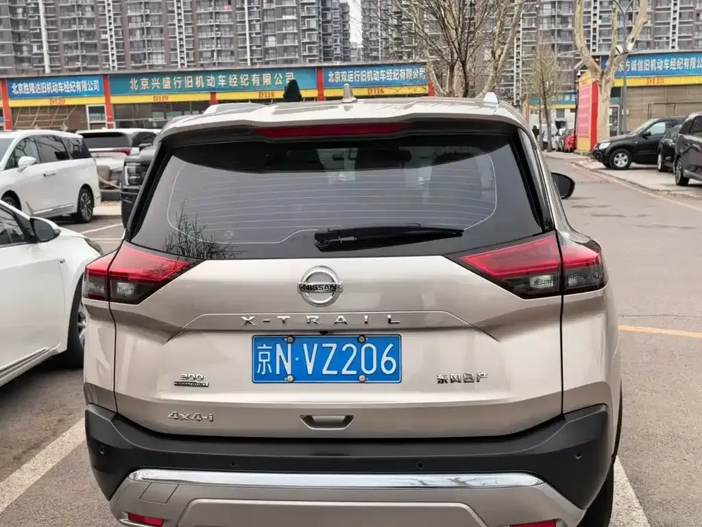 Nissan X-Trail — фото 2