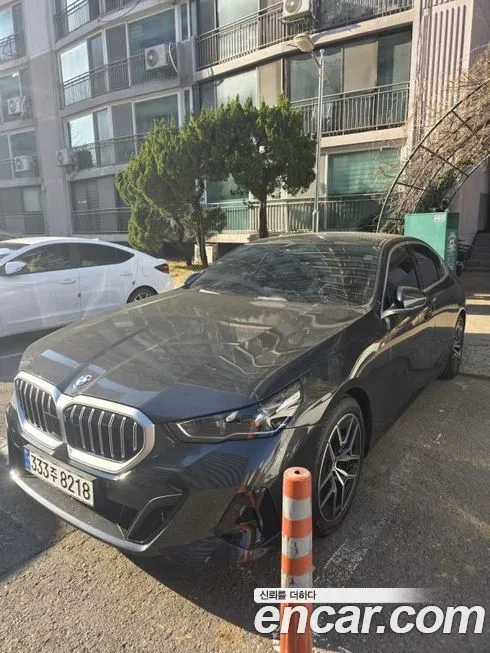 BMW 5-Series 2024 из KR, фото 3