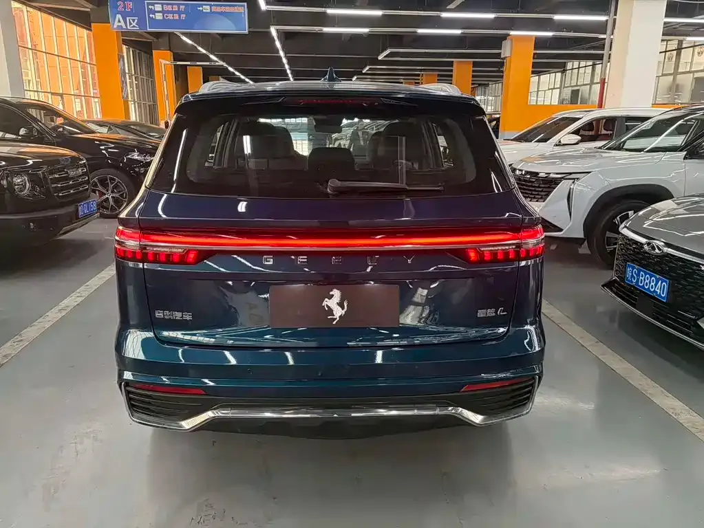 Geely Xingyue L — фото 10
