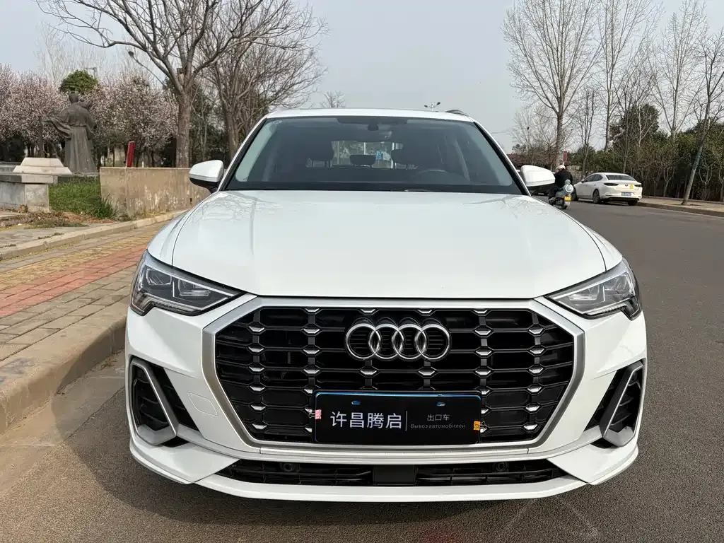 Audi Q3 2023 из CN, фото 10