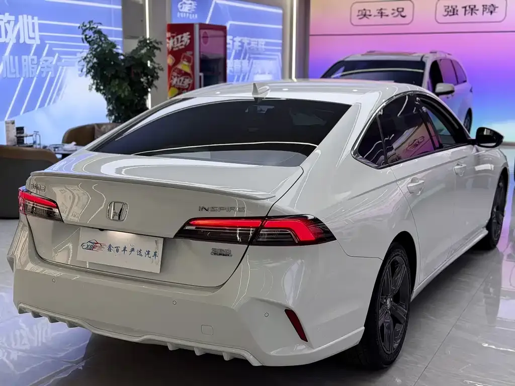 Honda Inspire — фото 10