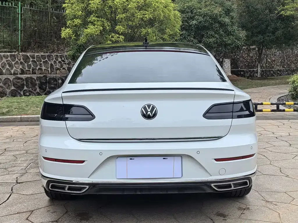 Volkswagen CC 2023 из CN, фото 6