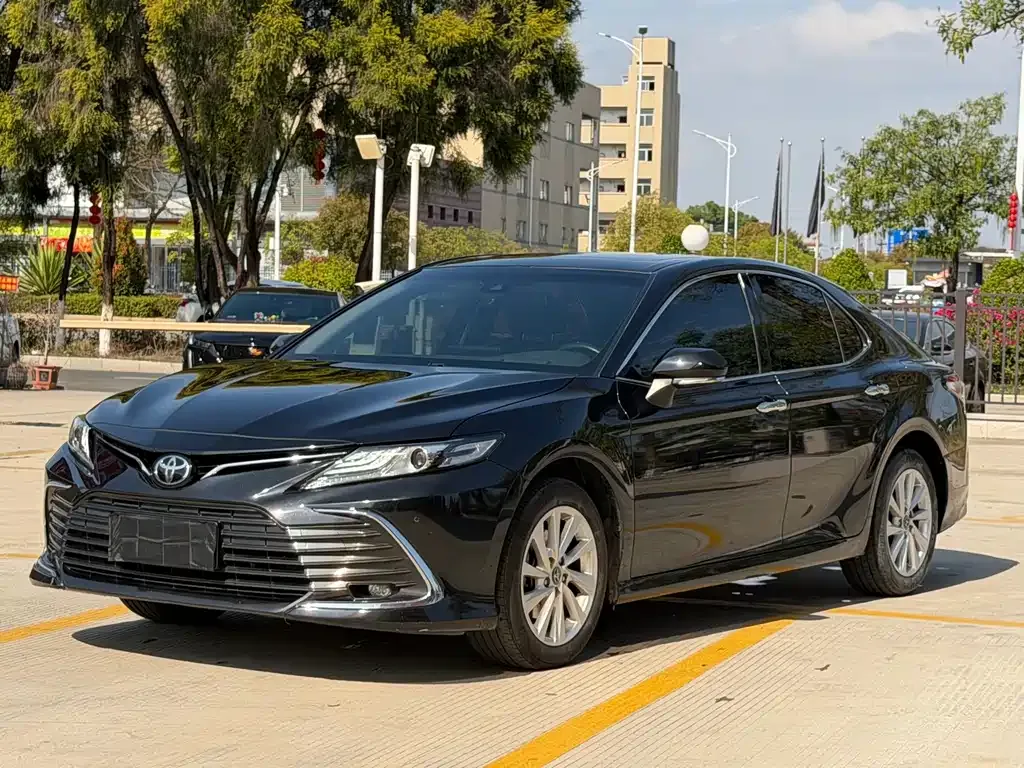 Toyota Camry 2021 из CN, фото 1