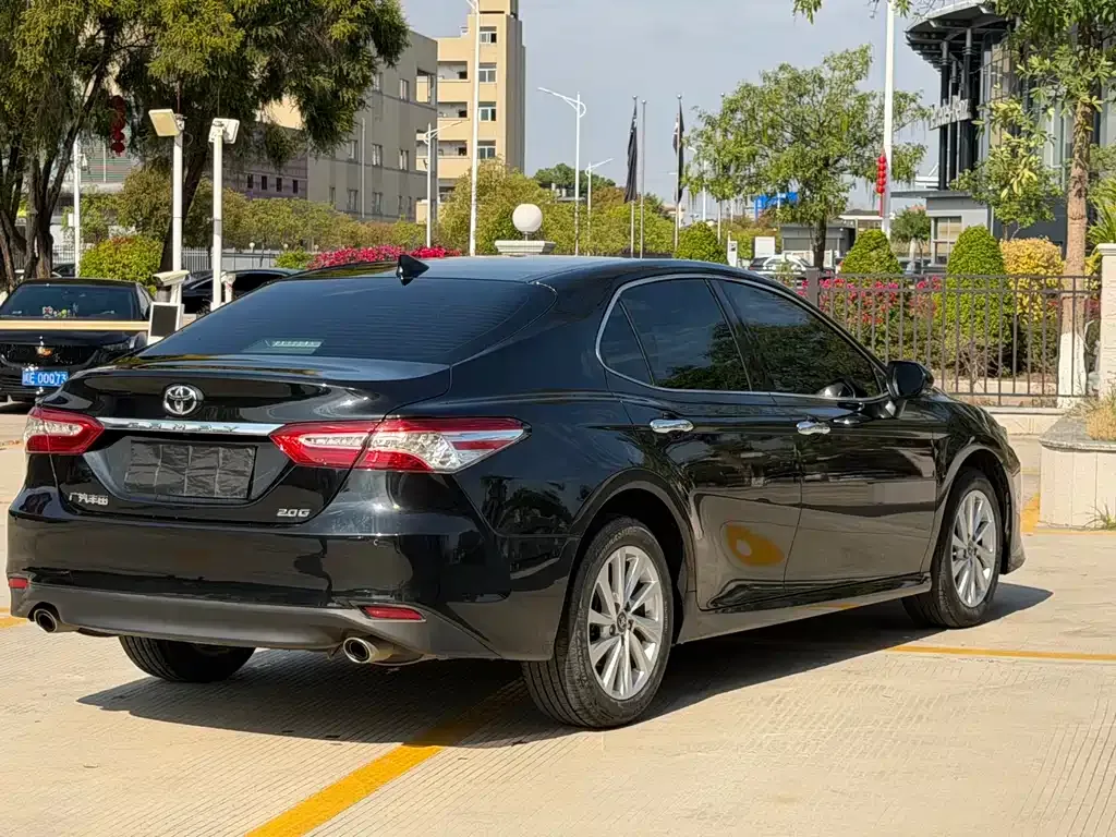 Toyota Camry 2021 из CN, фото 8