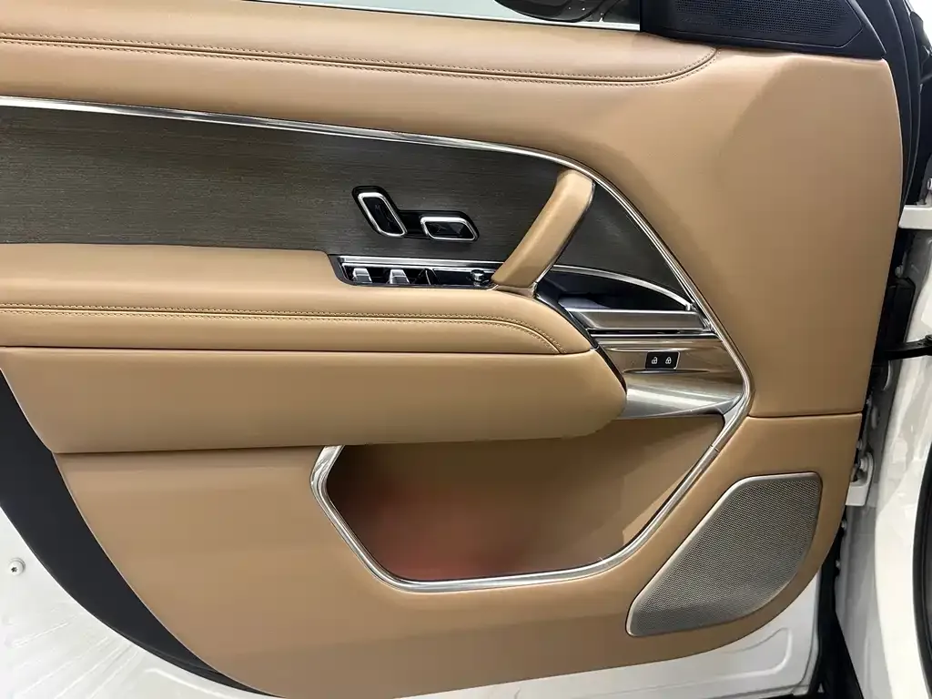 Land Rover Range Rover 2024 из CN, фото 7