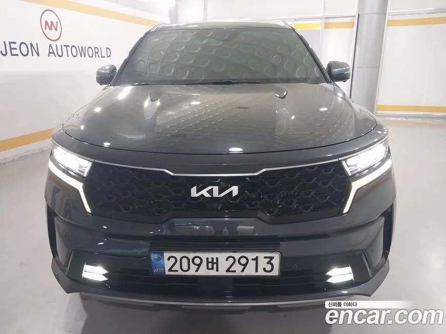 Kia Sorento — фото 4