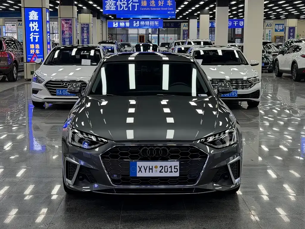 Audi A4L 2021 из CN, фото 6
