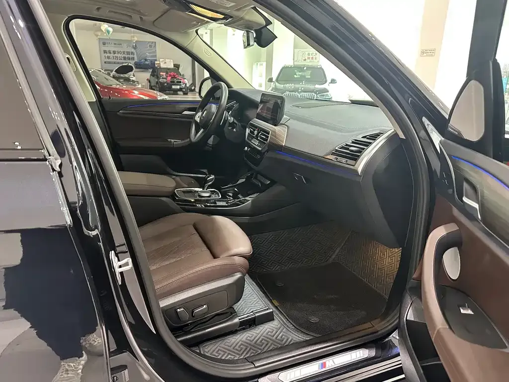BMW X3 2024 из CN, фото 7