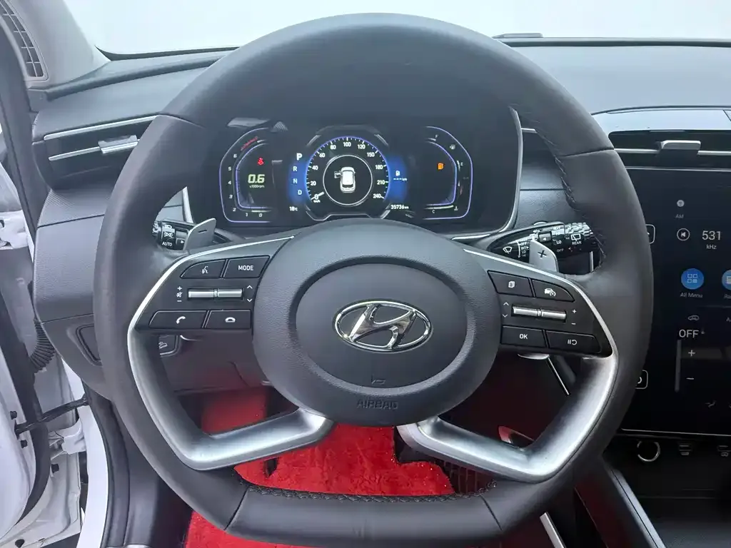 Hyundai Tucson — фото 2
