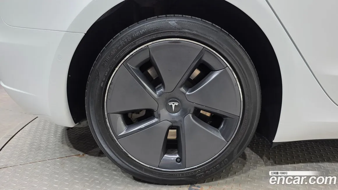 Tesla Model 3 2021 из KR, фото 8