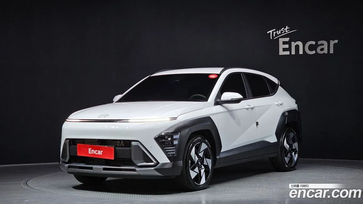 Hyundai Kona — фото 1
