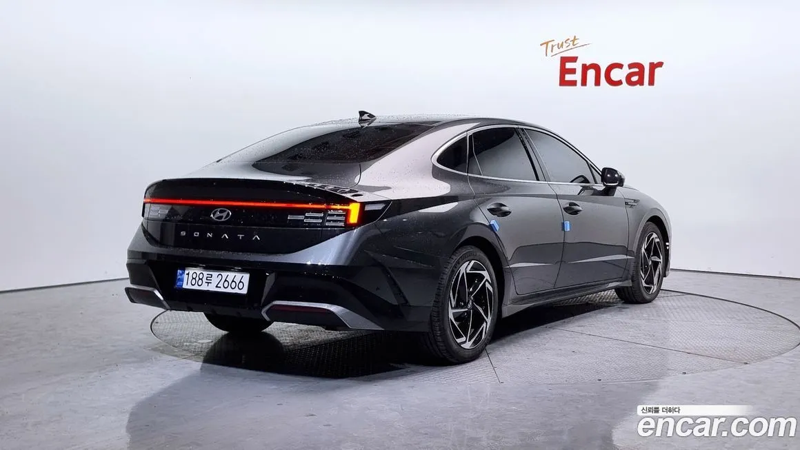 Hyundai Sonata 2024 из KR, фото 2