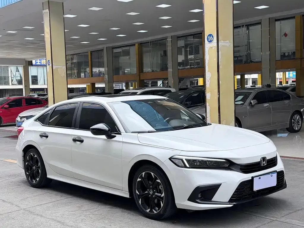 Honda Civic — фото 9