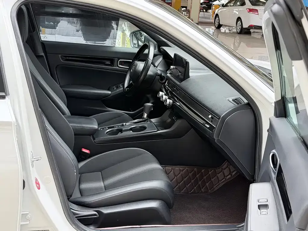 Honda Civic — фото 3
