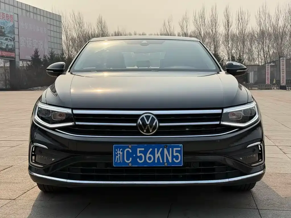Volkswagen Bora 2023 из CN, фото 2