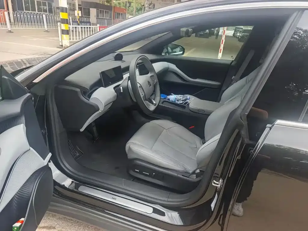 NIO ET5T 2024 из CN, фото 6