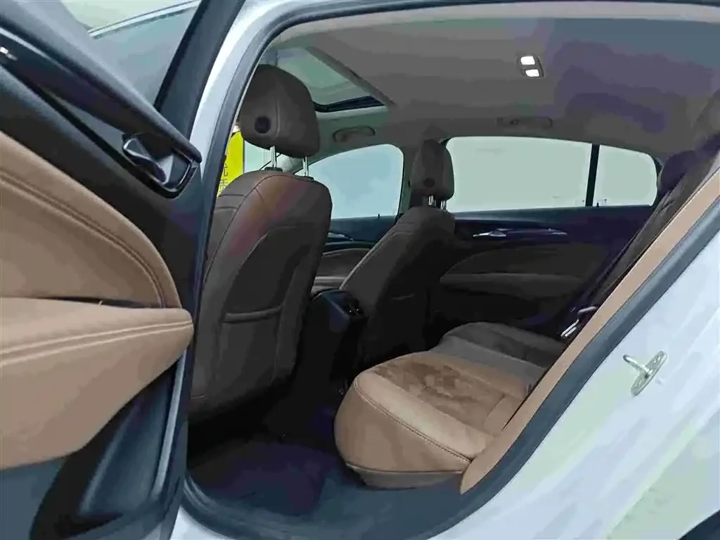 Buick Regal — фото 5