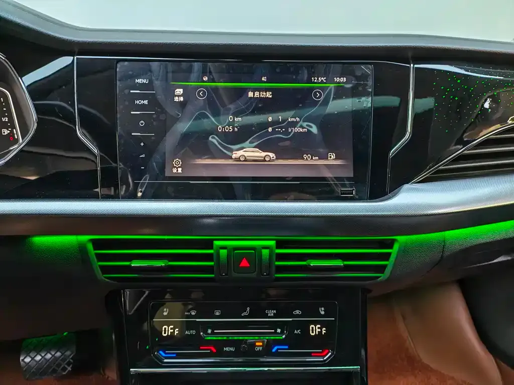 Volkswagen Passat — фото 8