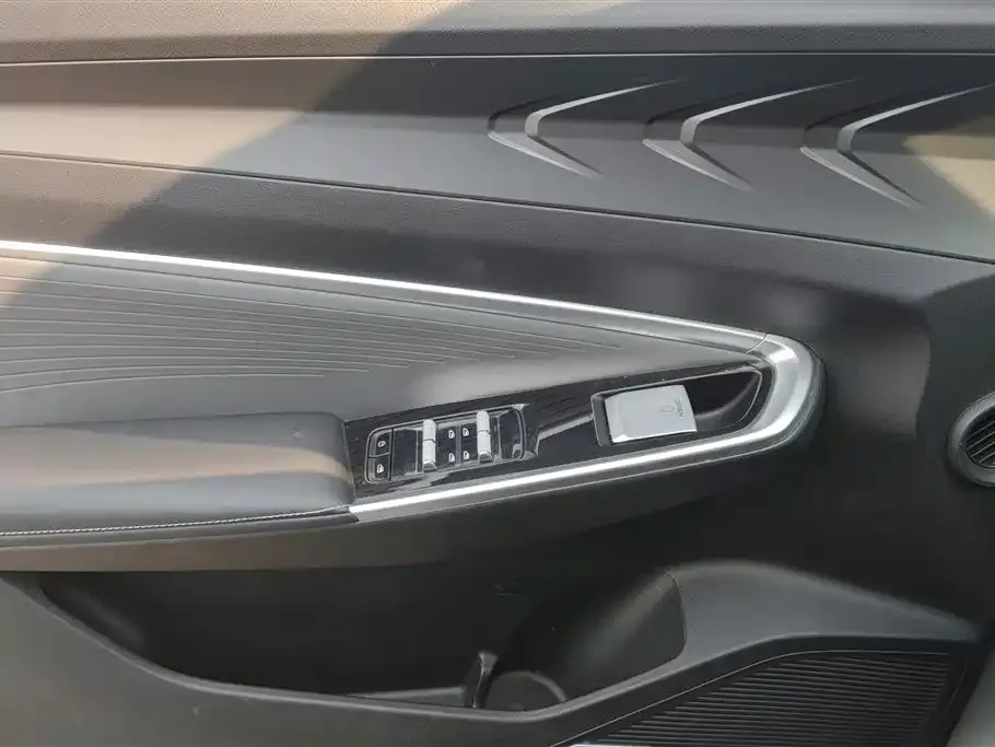 Geely Boyue 2024 из CN, фото 3