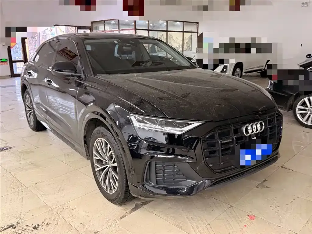 Audi Q8 — фото 5