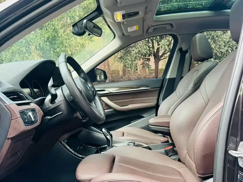BMW X1 2021 из CN, фото 5