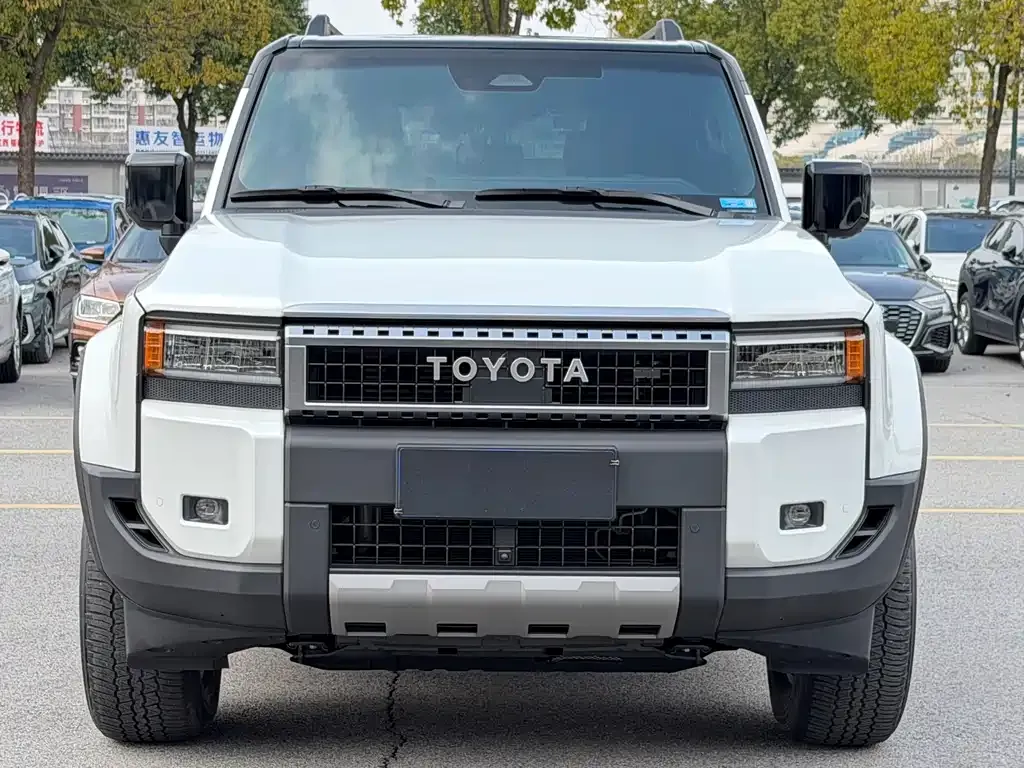Toyota Prado 2024 из CN, фото 6