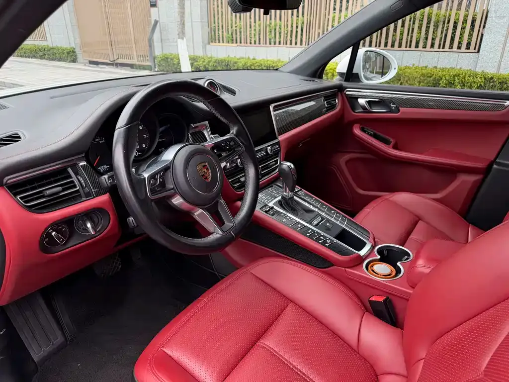 Porsche Macan 2021 из CN, фото 9