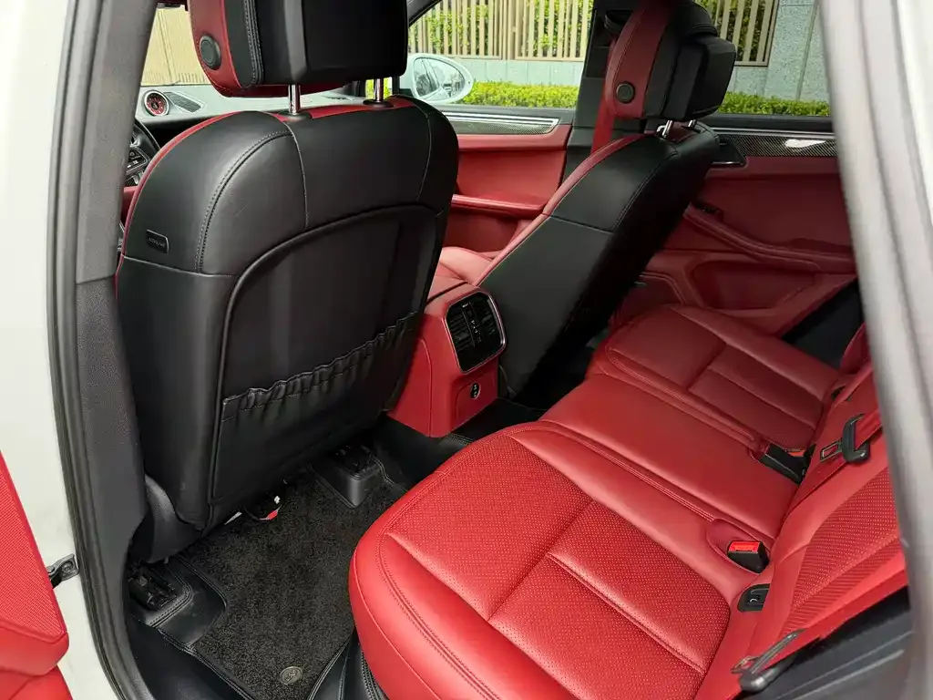 Porsche Macan 2021 из CN, фото 6