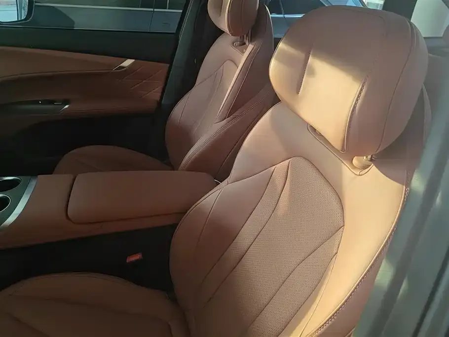 Changan CS75PLUS — фото 2