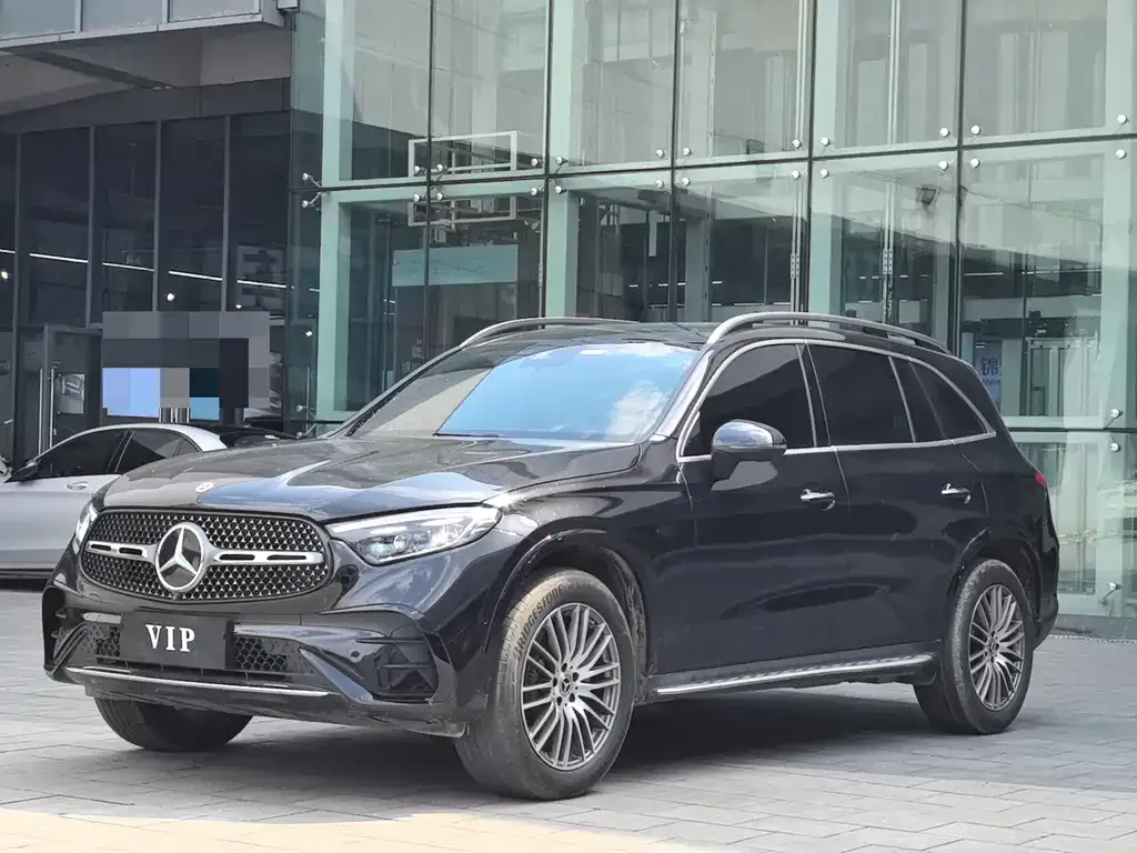 Mercedes-Benz GLC — фото 1