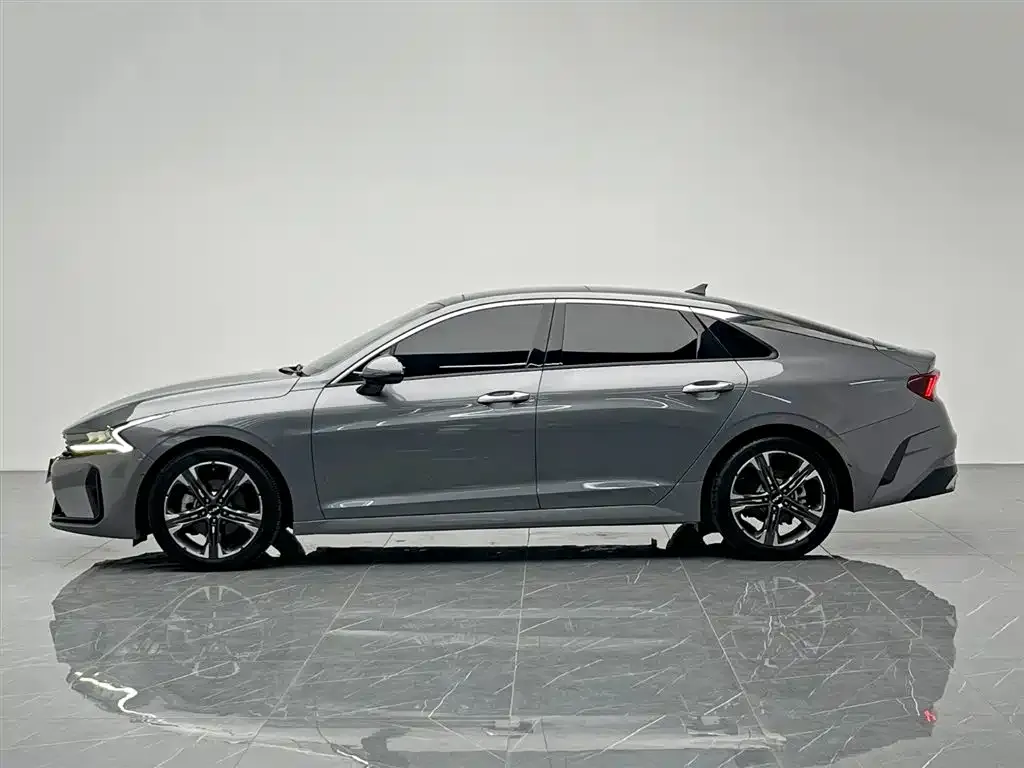 Kia K5 2023 из CN, фото 5