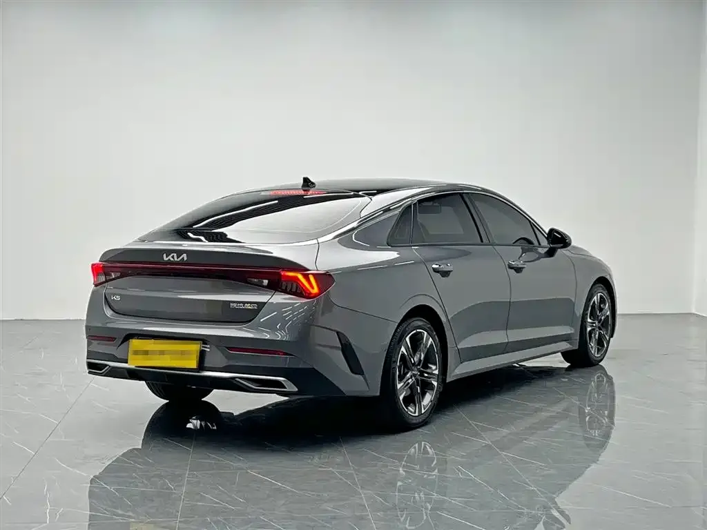 Kia K5 2023 из CN, фото 7