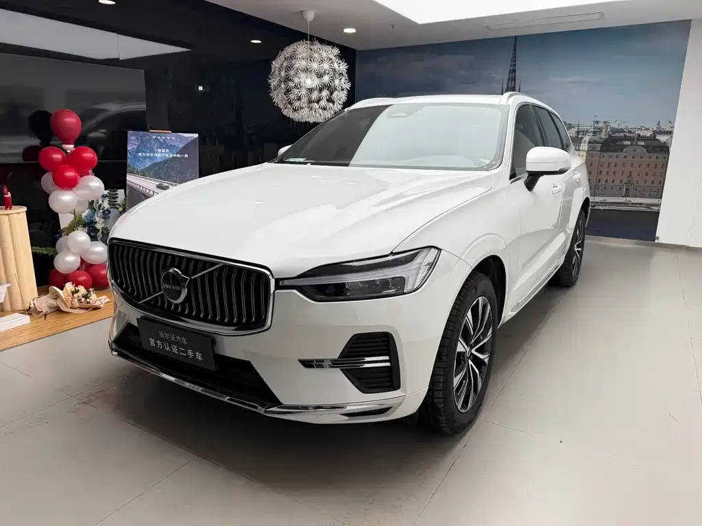 Volvo XC60 2025 из CN, фото 1