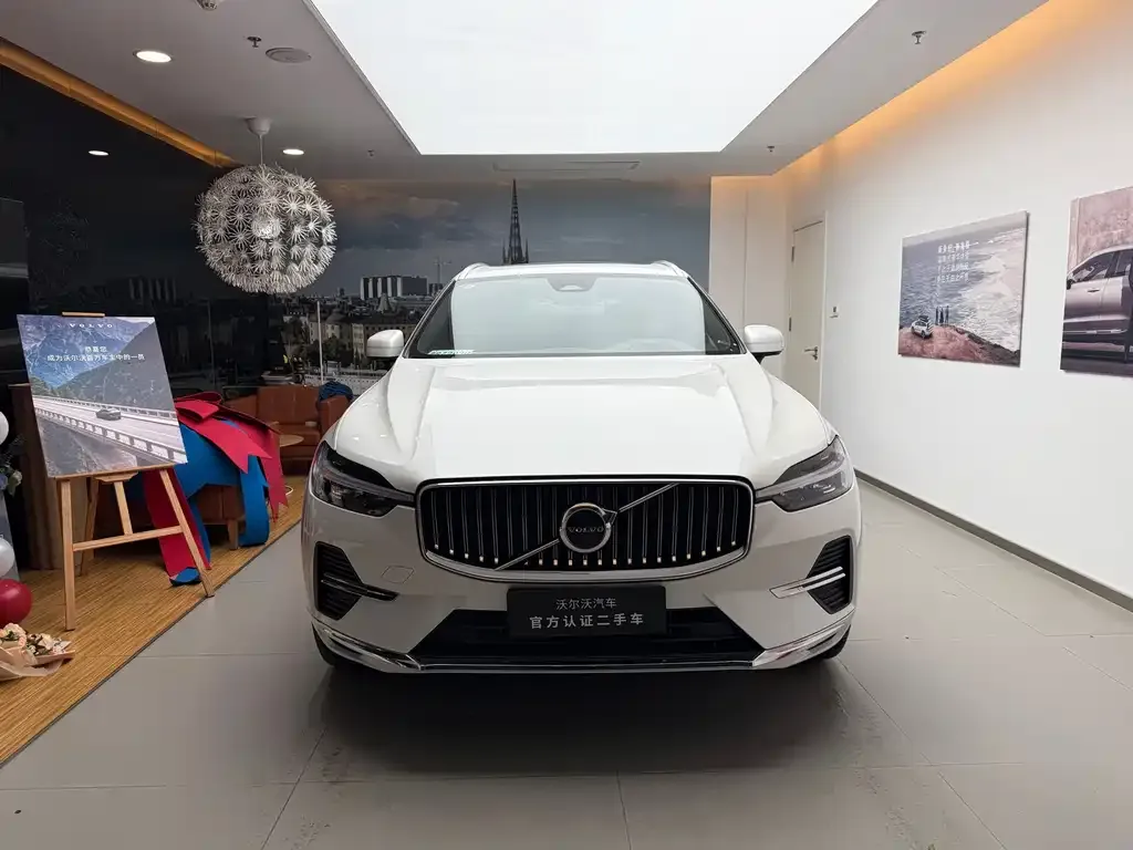 Volvo XC60 2025 из CN, фото 8