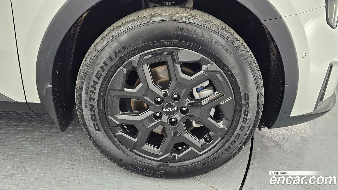 Kia Sorento — фото 4