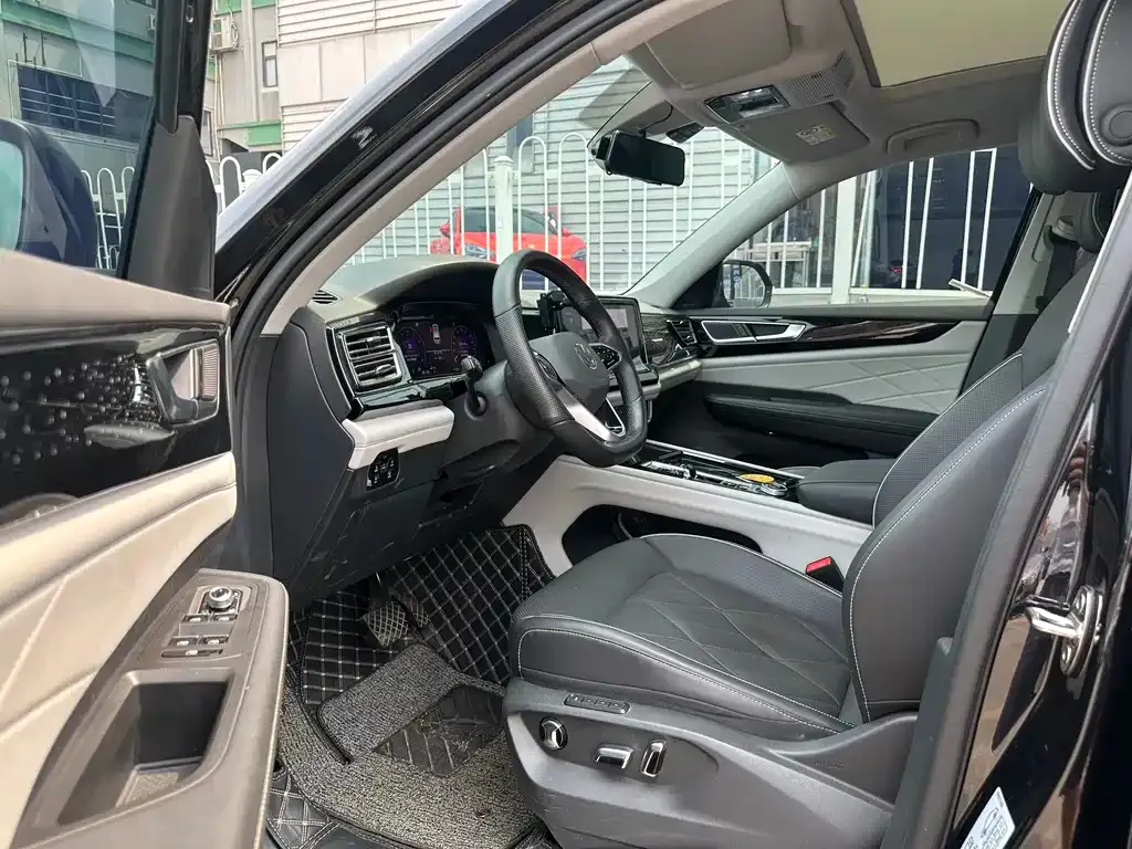 Volkswagen Teramont X 2023 из CN, фото 10