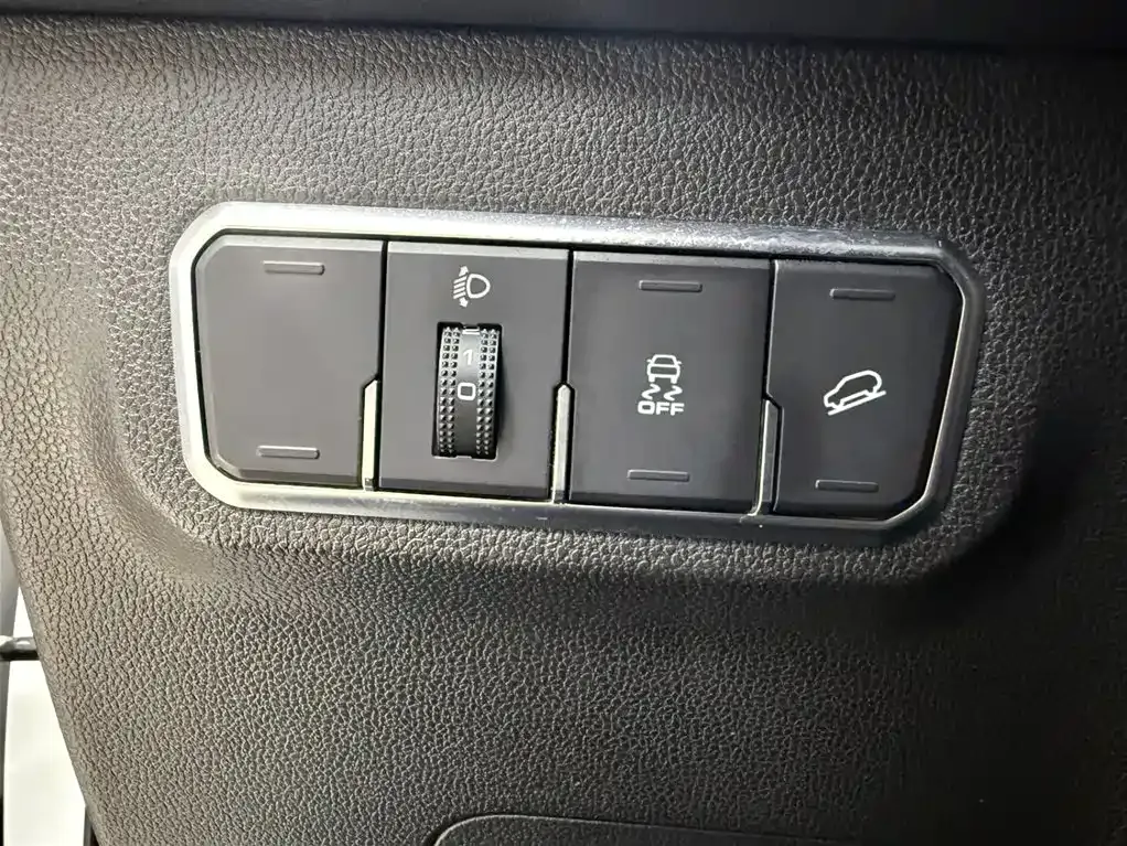 Haval M6 2022 из CN, фото 10