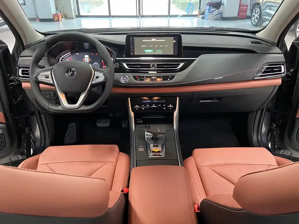 Changan CS75 2025 из CN, фото 5
