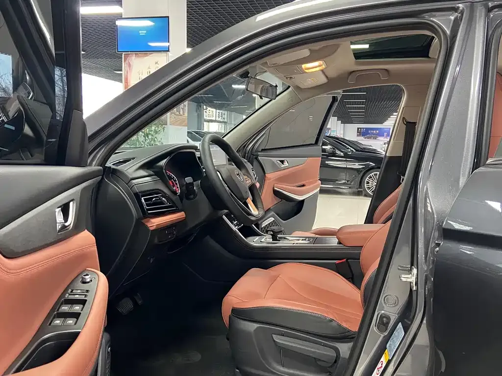 Changan CS75 2025 из CN, фото 3
