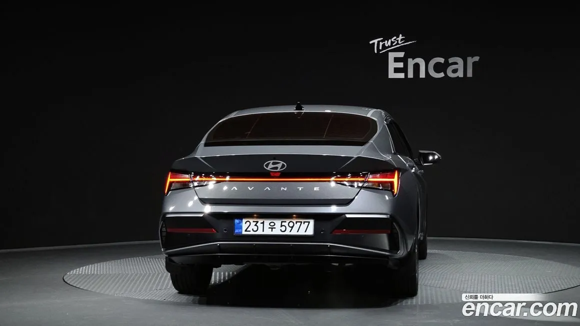 Hyundai AVANTE — фото 2
