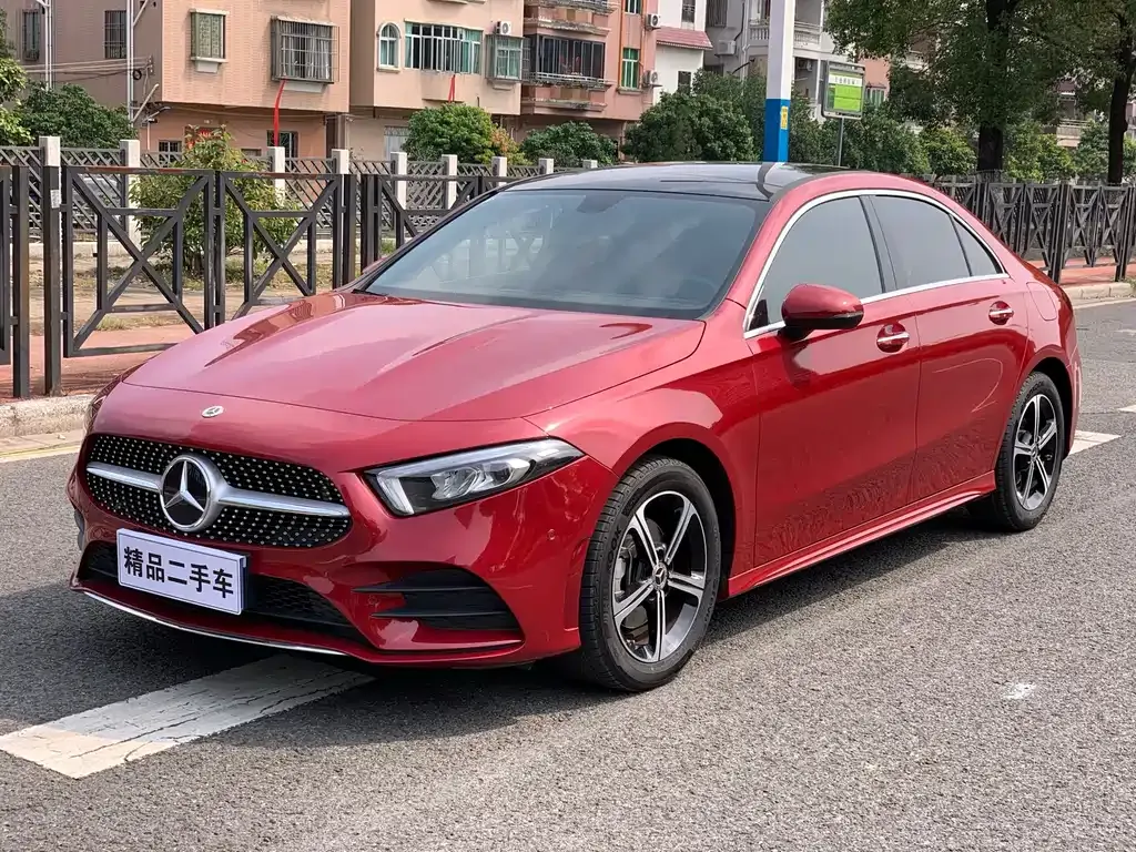 Mercedes-Benz A-Class — фото 1