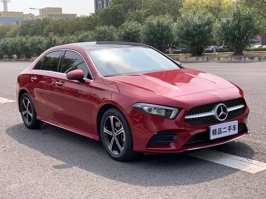 Mercedes-Benz A-Class — фото 8
