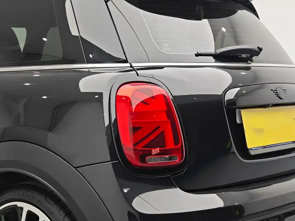 MINI Cooper (3-door) 2023 из CN, фото 4