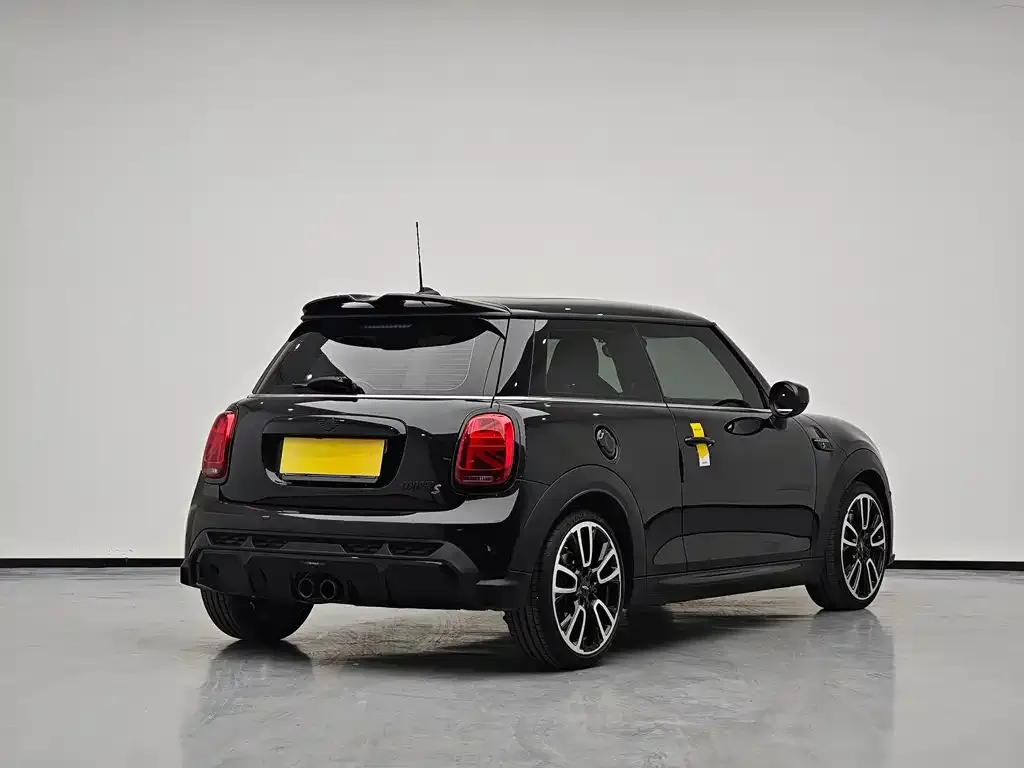 MINI Cooper (3-door) 2023 из CN, фото 5