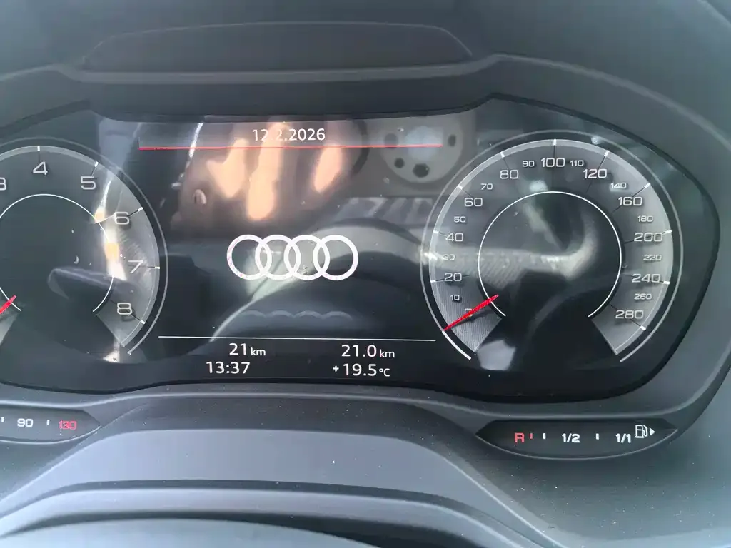 Audi Q2L 2026 из CN, фото 2