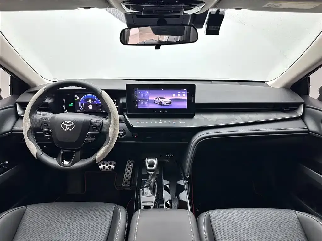 Toyota Camry 2025 из CN, фото 5